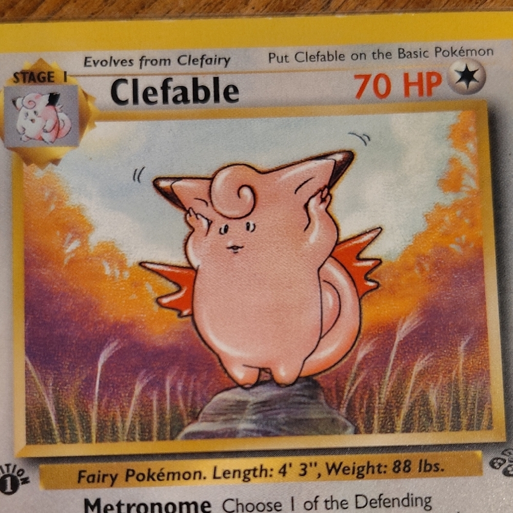 Pokemon Clefable Trading Card - Yellow and Pink - Picture 4 of 5